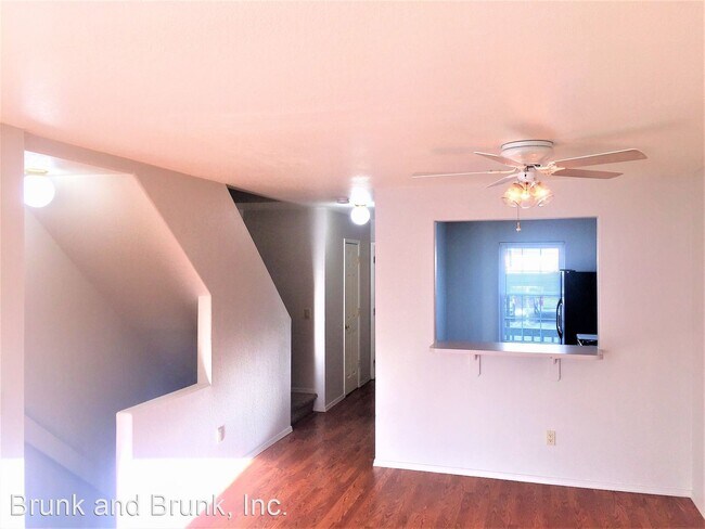 Foto del edificio - 3 br, 3.5 bath House - 115 Iveystone Court