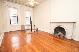 Building Photo - 1304 Pine St