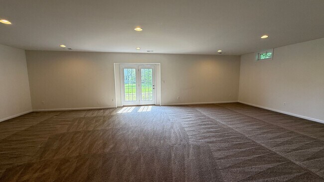 Foto del edificio - Spacious House in Mays Quarter
