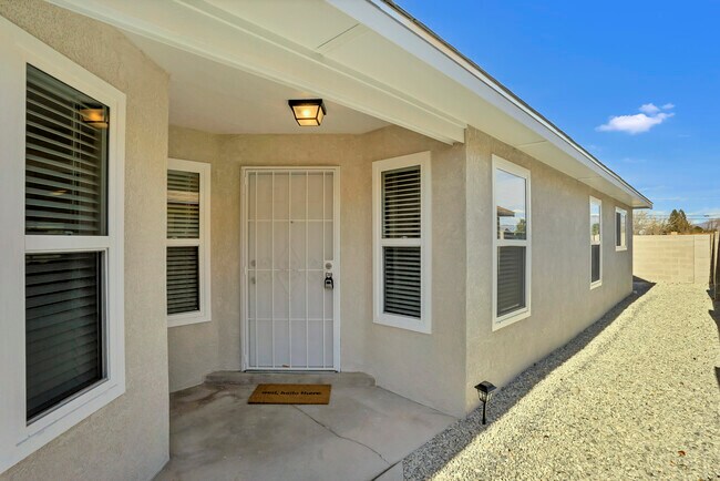 5216 Bogart St NW - 4