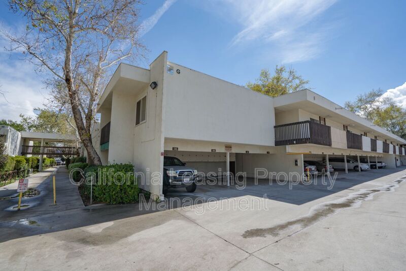 Primary Photo - 23515 Lyons Ave