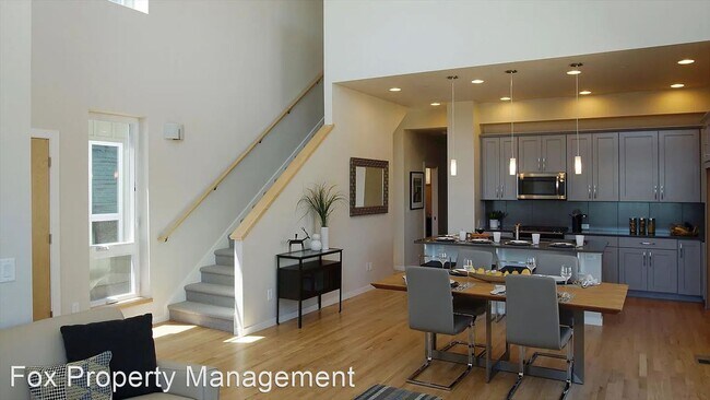 Foto del edificio - 3 br, 3 bath House - 2107 Hecla Drive