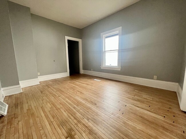 Building Photo - 1314 N Morgan Ave