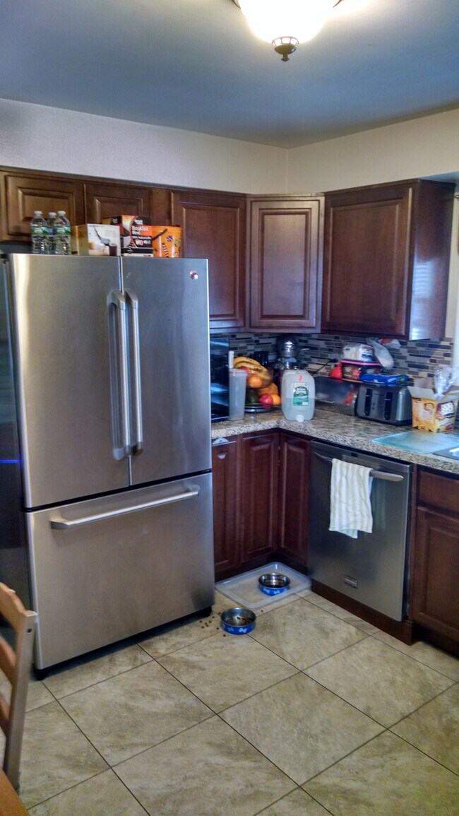 Foto del edificio - 822 Kingsland Ln