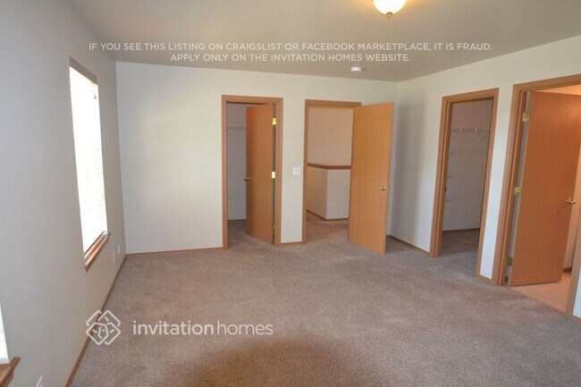 Building Photo - 206 Lane Blvd NE