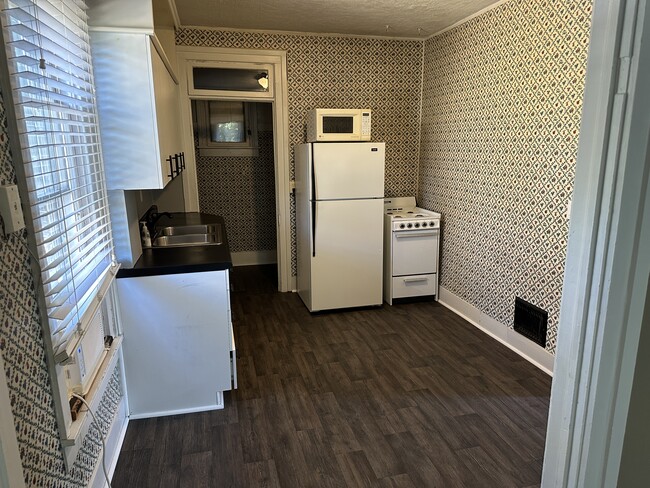 Kitchen - 1101 N 6th St