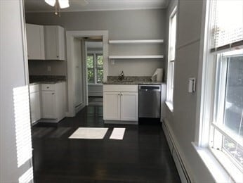 Building Photo - 9 Neponset Ct