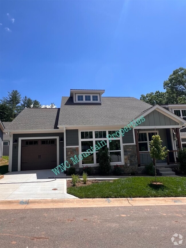 Building Photo - 5 Heartleaf Cir