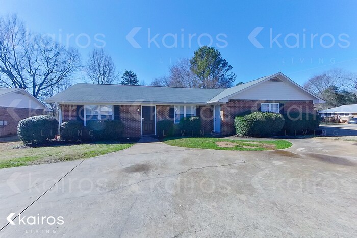 Primary Photo - 118 Deer Pkwy.