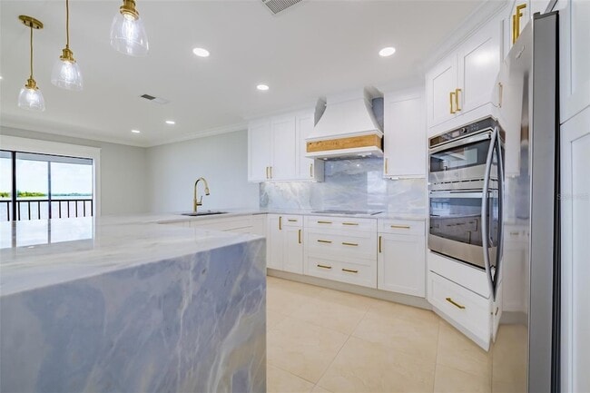 Building Photo - 4403 7th St E