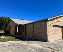 Building Photo - 1302 N Bishop St