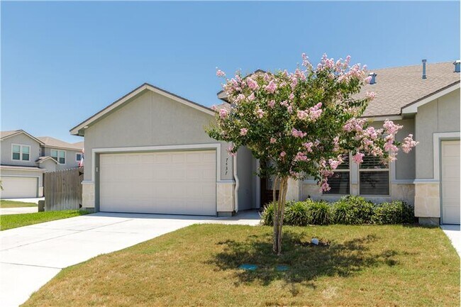 Building Photo - 7437 Seal Beach Ct