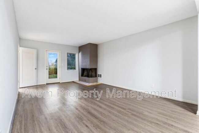 Foto del edificio - 2879 NW Thurman St