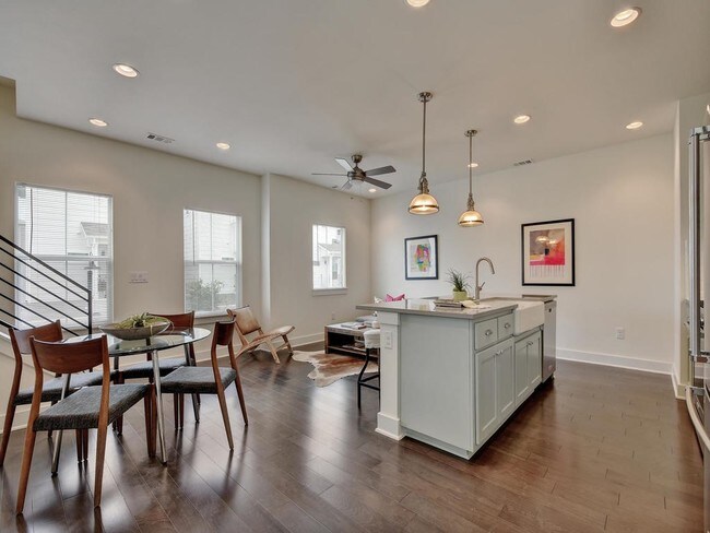 Foto del edificio - 1003 Muse Ln