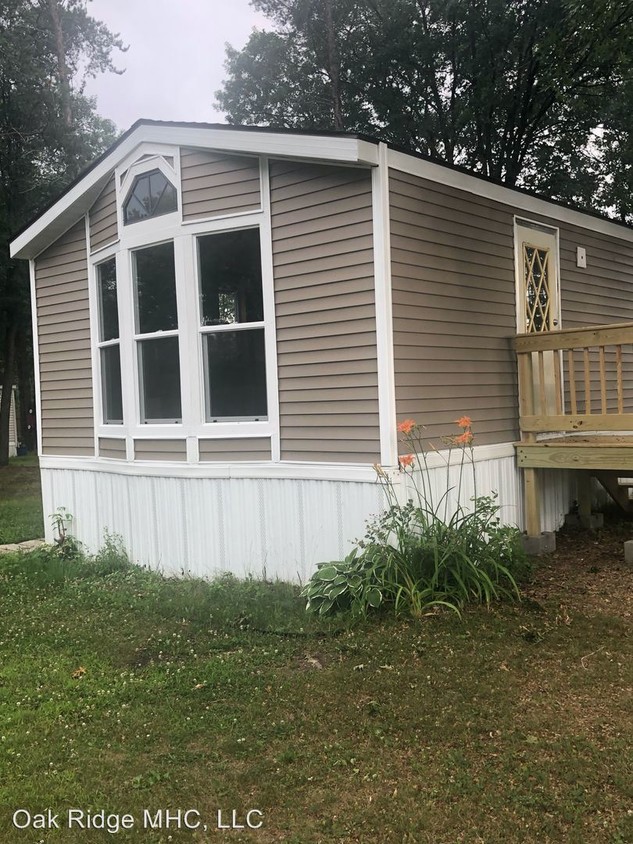 Foto principal - 1201 8th St NE