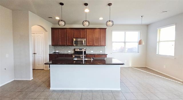 Foto del edificio - 4740 Meadow Green Trail