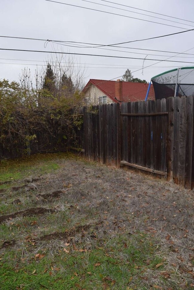 Building Photo - 7135 Cobalt Way
