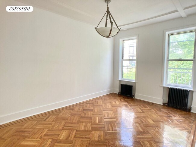 Foto del edificio - 366 E 28th St