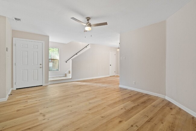 Building Photo - 5522 Allbrook