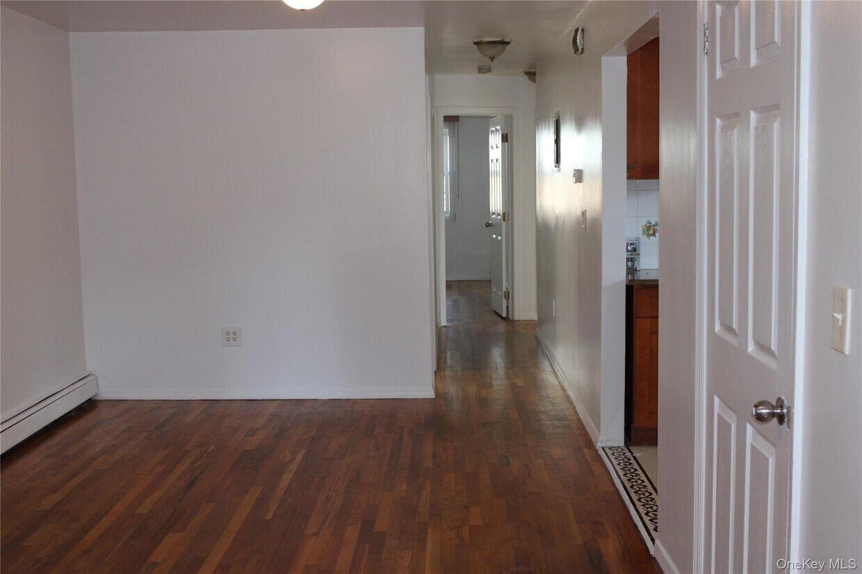 Foto principal - 55 Wyona St