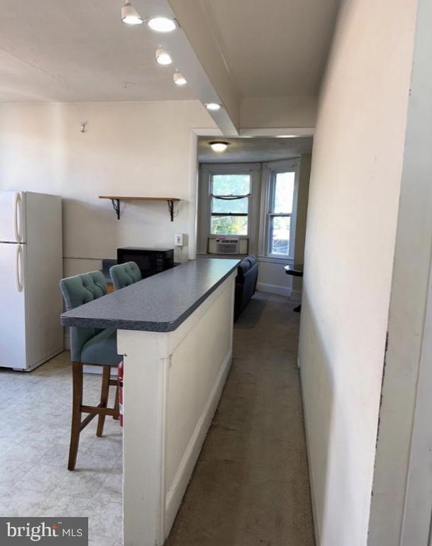 Foto del edificio - 304 E Front St