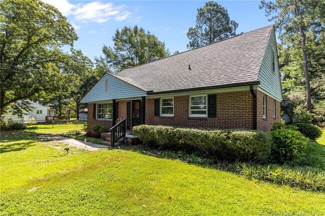 Foto del edificio - 13520 Oakwood Dr