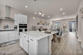 Building Photo - 150 Rissone Ln