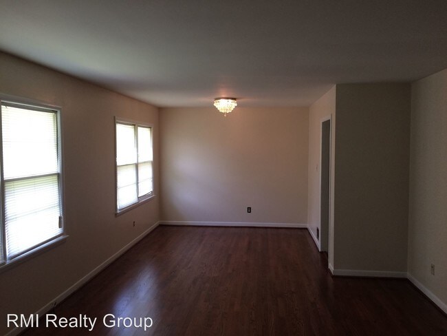 Building Photo - 3 br, 2 bath House - 560 Zinnia Lane