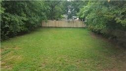 Foto del edificio - 412 E Trinity Ln