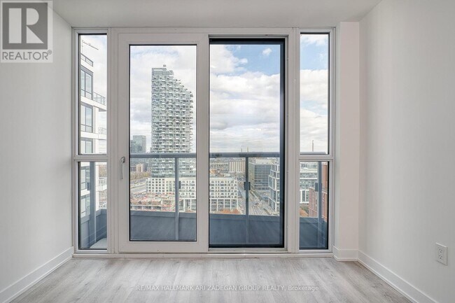 Photo du bâtiment - 15 Richardson St