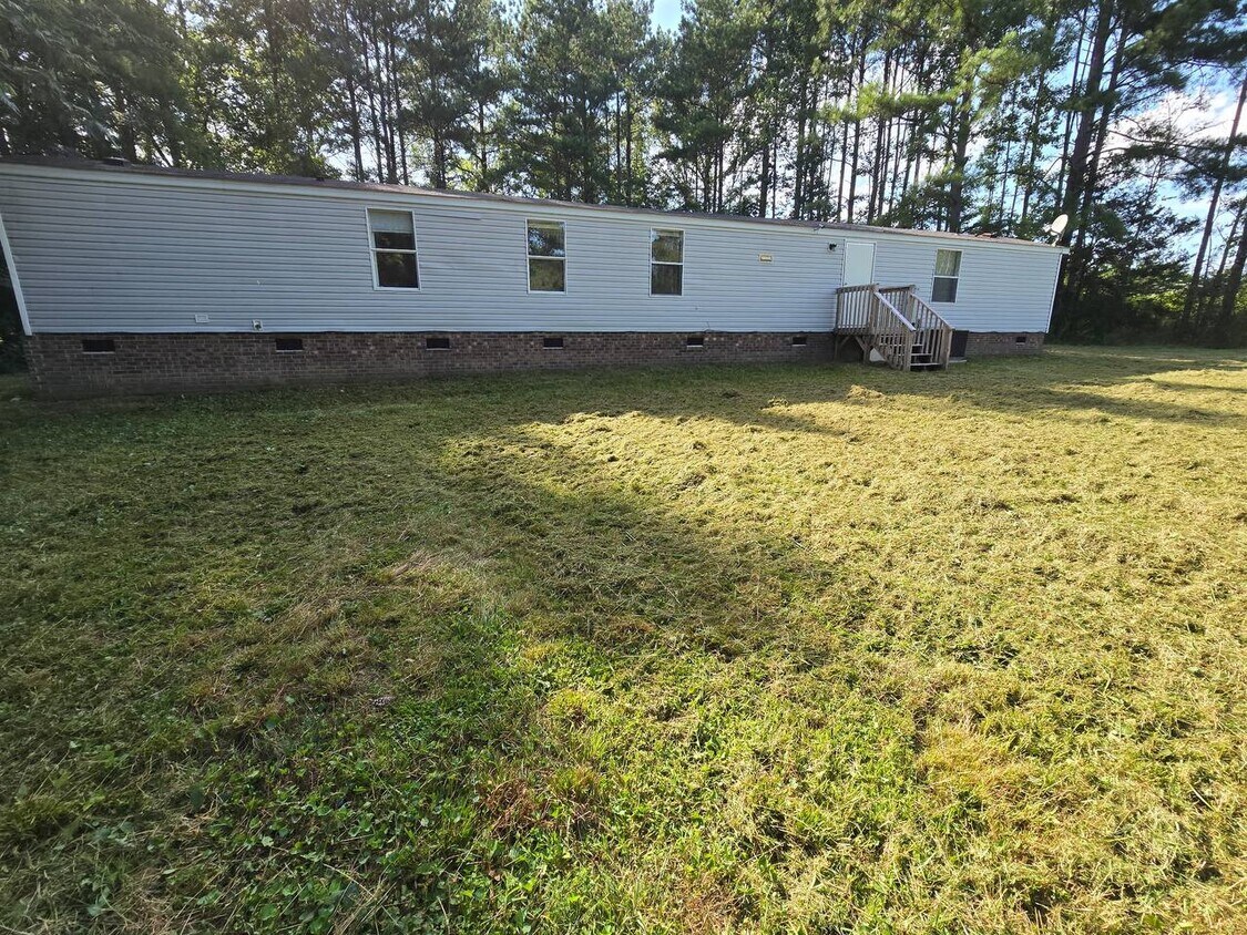 Building Photo - 325 Garner Rd
