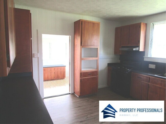 Foto del edificio - Newly Renovated home in Hilo