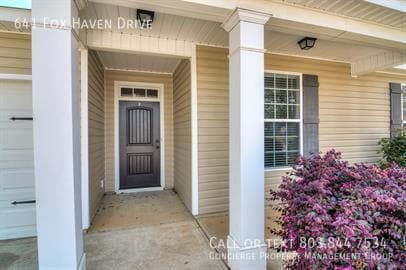Building Photo - 641 Fox Haven Dr