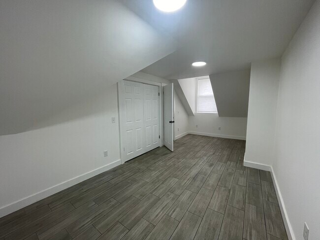 Foto del edificio - 148 Chilton St