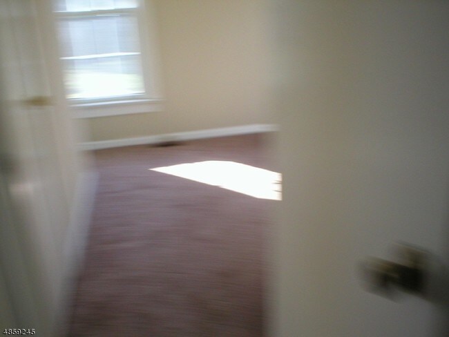 Building Photo - 356 Montague Ave