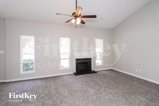 Foto del edificio - 3824 London Dr