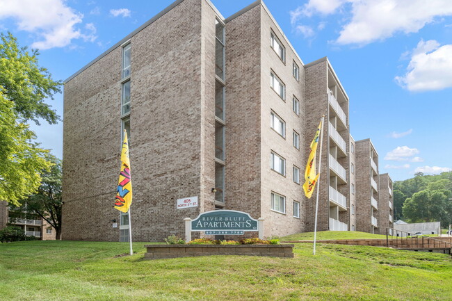 Apartamentos River Bluff - River Bluff Apartments