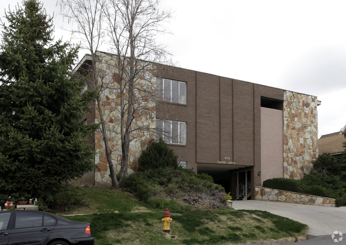 Building Photo - Capital Apartments