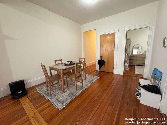 Foto del edificio - 71 Brighton Ave