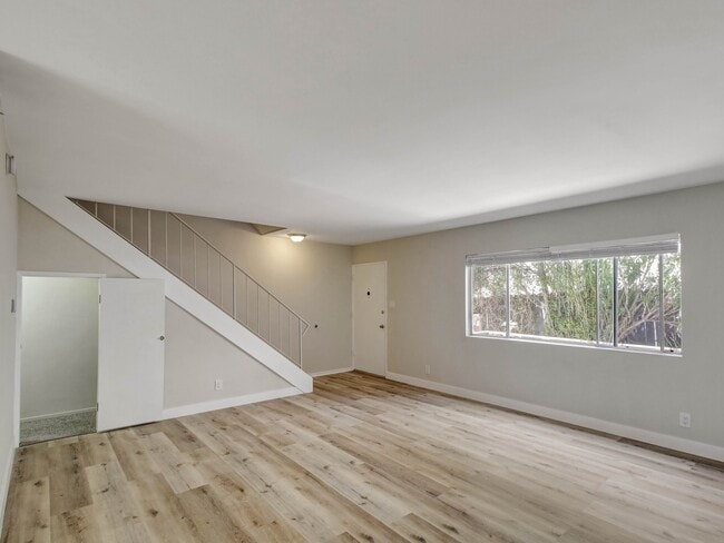 Photo - 1452 Berkeley St Townhome