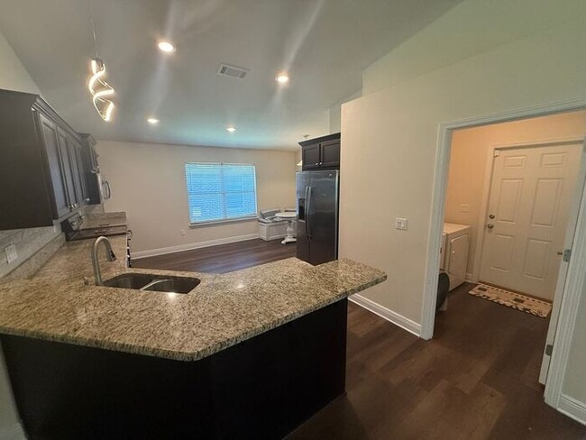 Foto del edificio - Gulf Breeze - Shadow Lakes - 4 bedroom, 2 ...