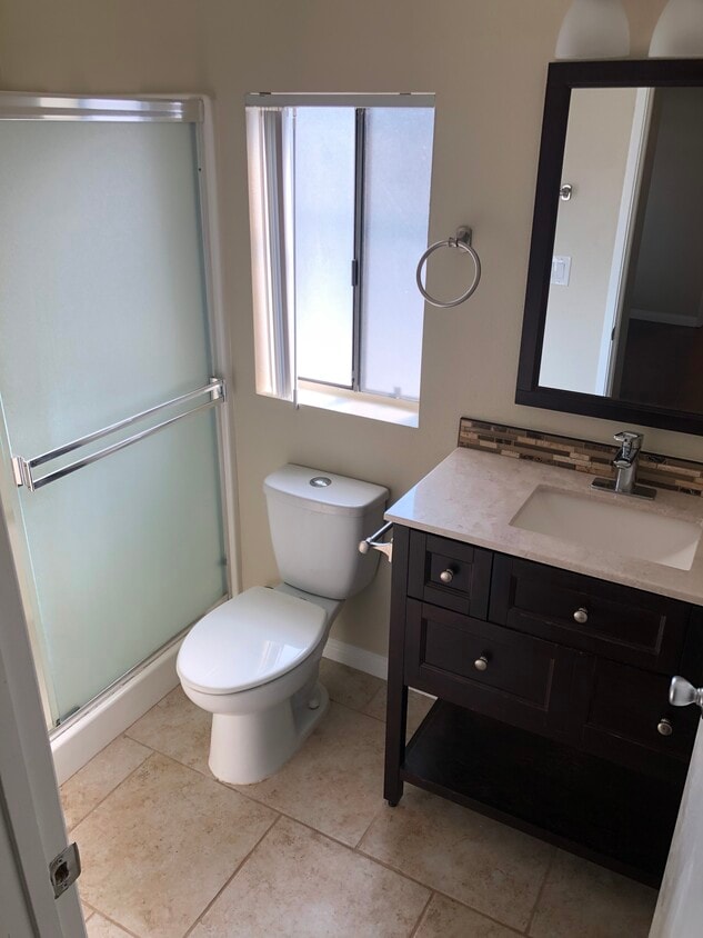 Foto principal - 4769 Wilson Ave