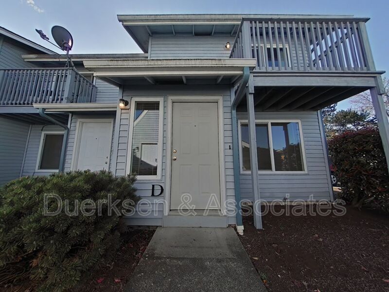 Primary Photo - 2521 SW Pickford St
