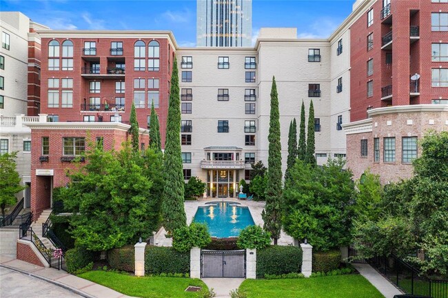 Building Photo - 3030 Post Oak Blvd