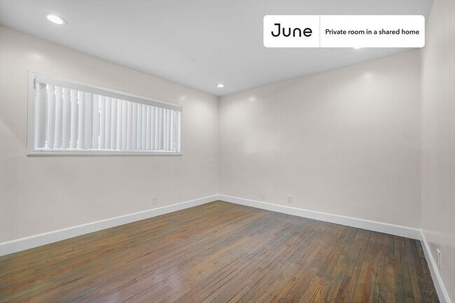 Foto del edificio - Room in Shared 4 bed/2 bath home