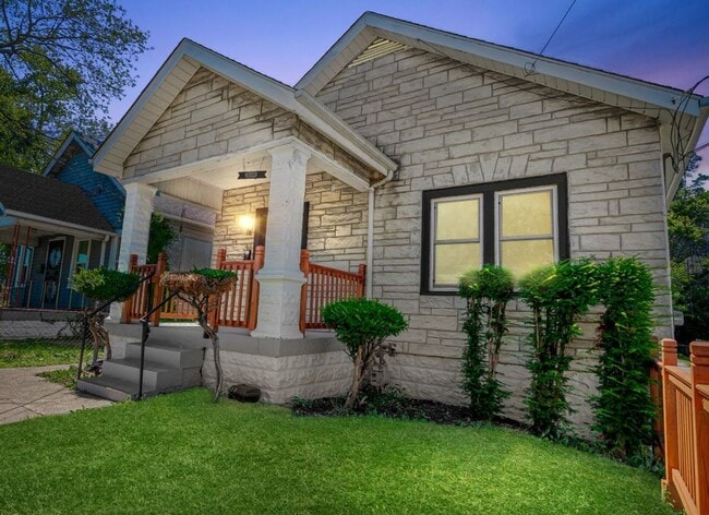 Building Photo - 4204 Hale Ave