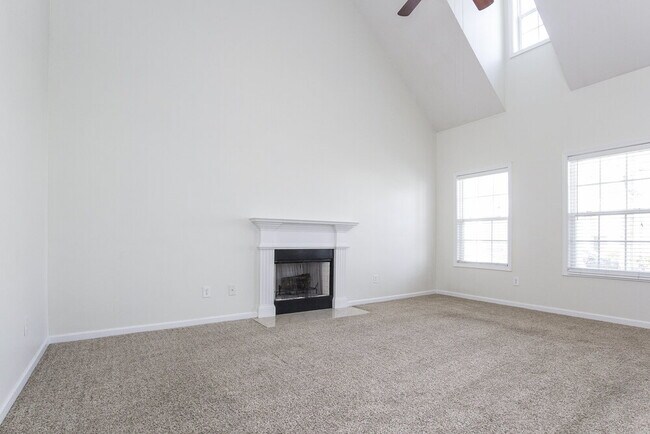 Building Photo - 6862 Grand Hickory Dr