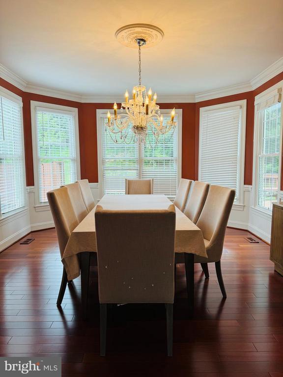 Foto del edificio - 9706 Middleton Ridge Rd