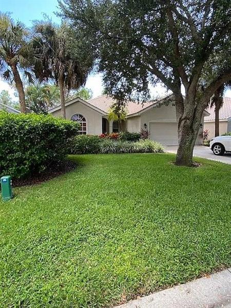 Foto del edificio - 6429 Autumn Woods Blvd