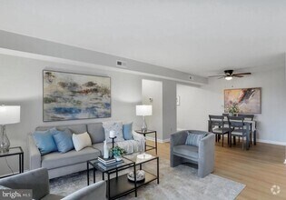 Building Photo - 1002 Magnolia Woods Ct